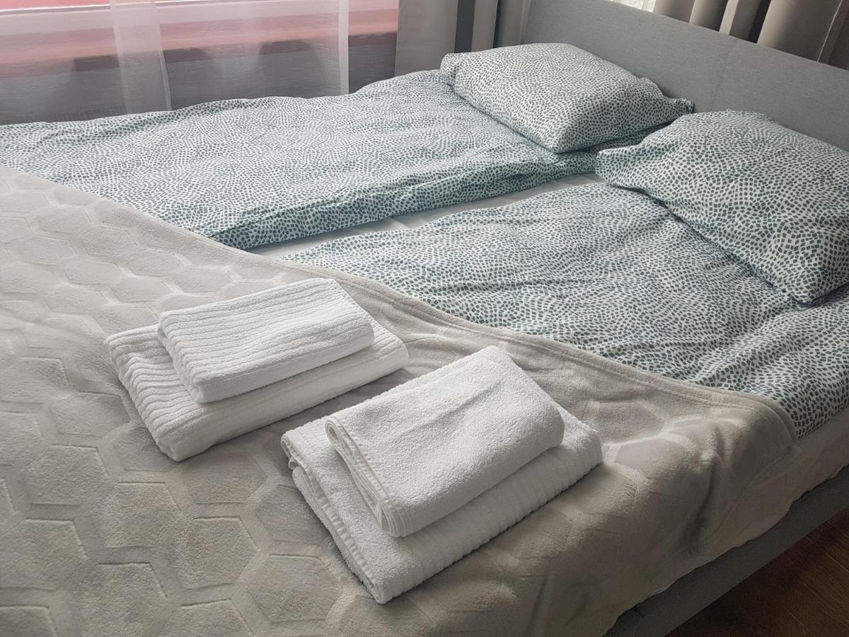 Apartment Mlynarska - Indywidualny Dostep *